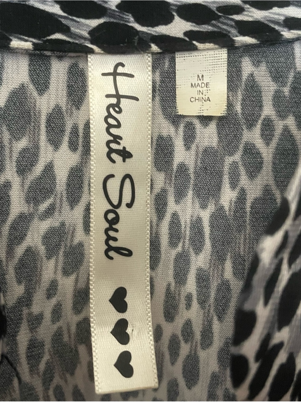 Heart Soul Ruffle-Front Black and White Animal Print Blouse Medium - Picture 3 of 4
